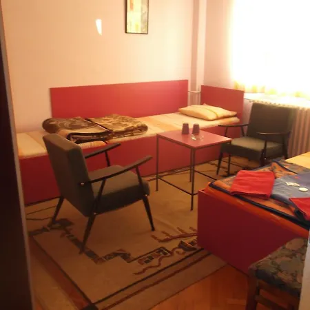 Appartement Laki & *